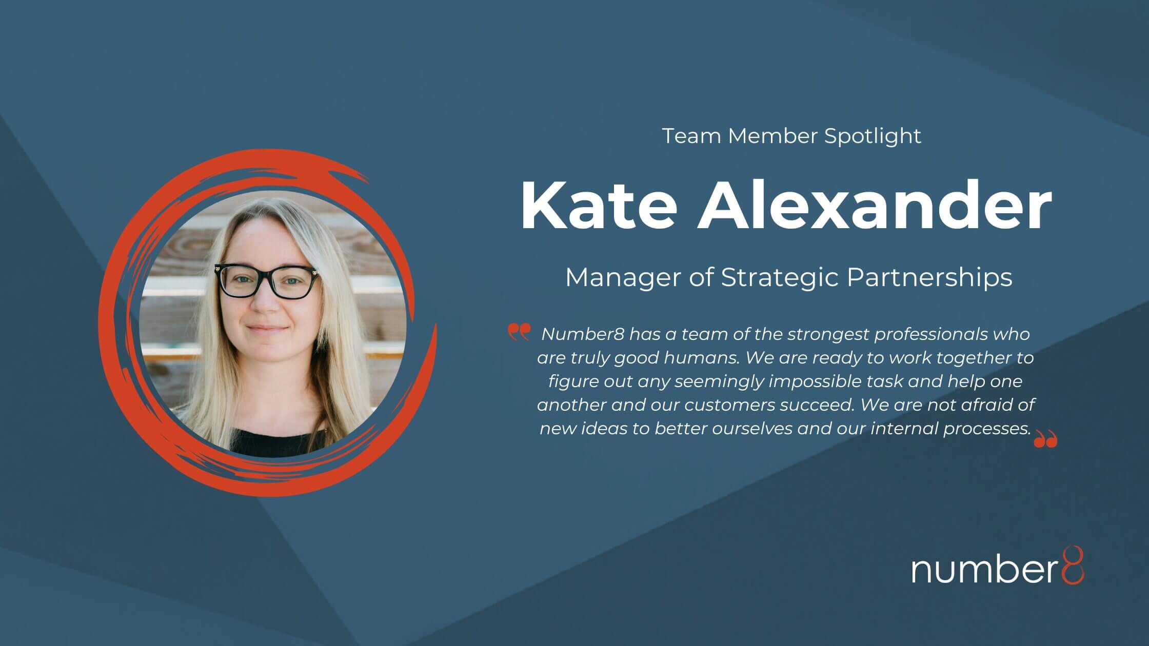 Conozca a Kate - Directora de Asociaciones Estratégicas